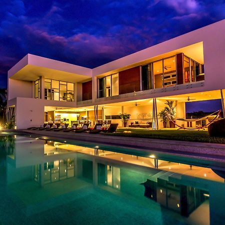 Kalia Luxury Homes Rentals Playa Azul Bagian luar foto