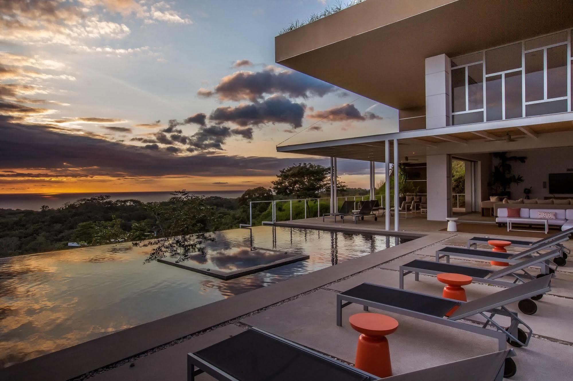 Kalia Luxury Homes Rentals Playa Azul Bagian luar foto